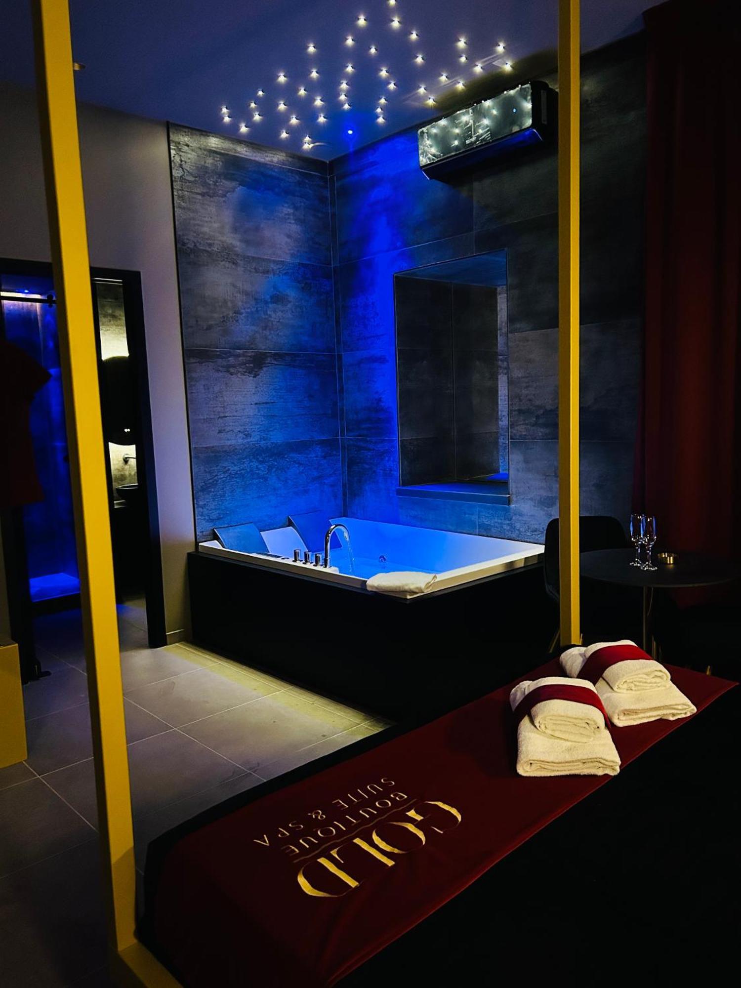 Gold Boutique Suite & Spa Palerme Extérieur photo